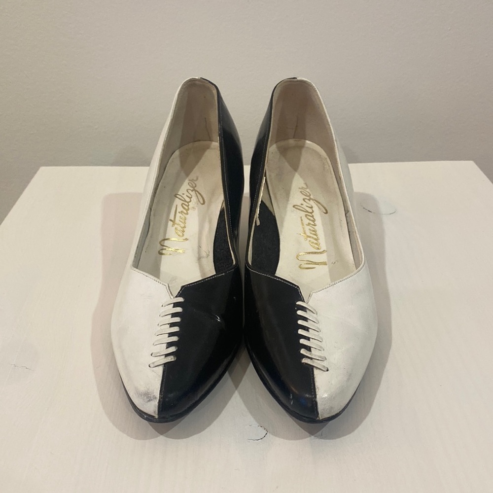 Vintage Naturalizer Heel White and Black